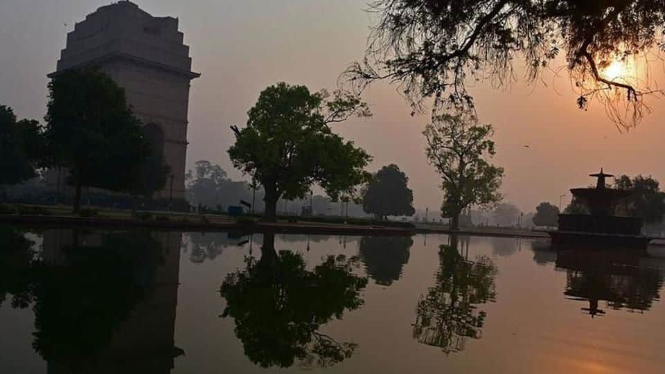 Warm morning in Delhi, but rains expected