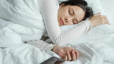 Can ignoring the clock actually help you sleep