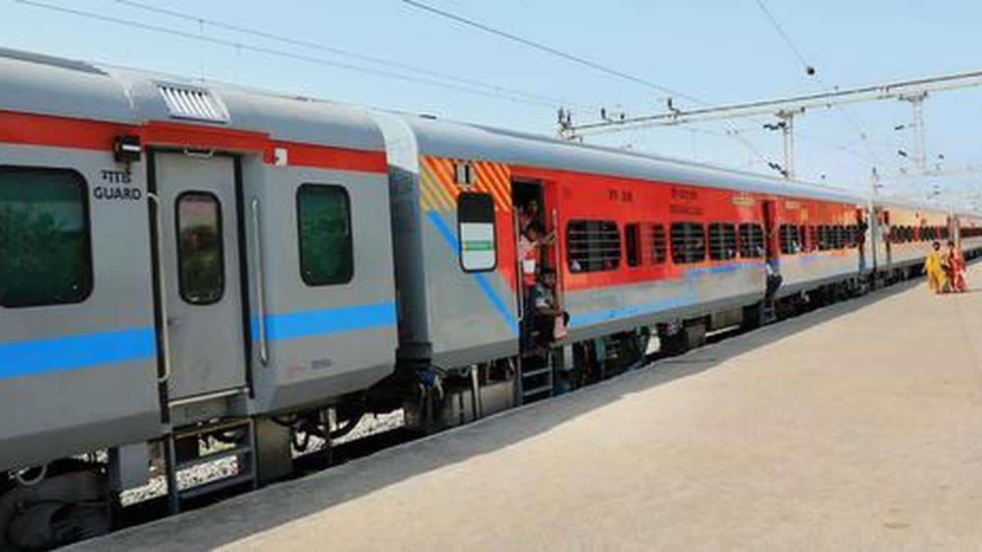 Woman pushes daughter toward train; tells bystanders 'don't save her' 