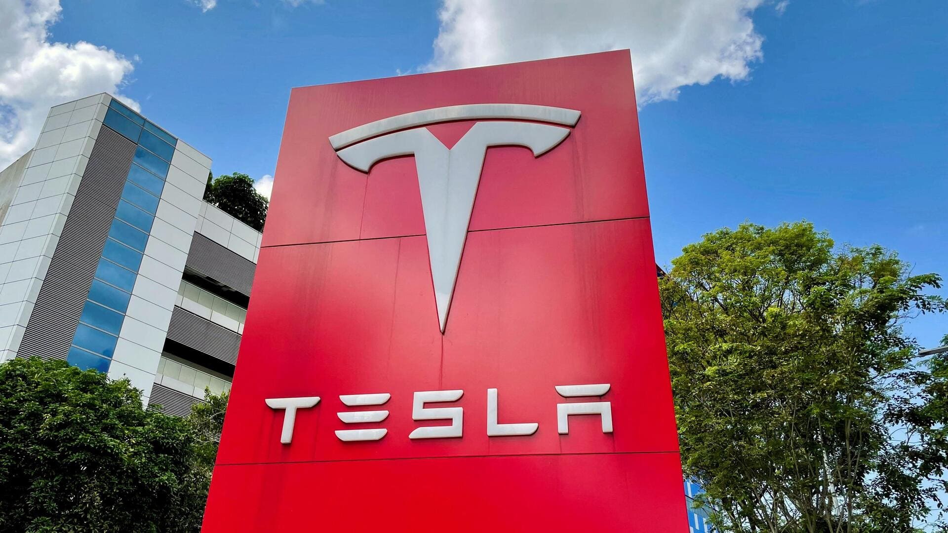 Tesla faces trial over alleged racial discrimination at California factory
