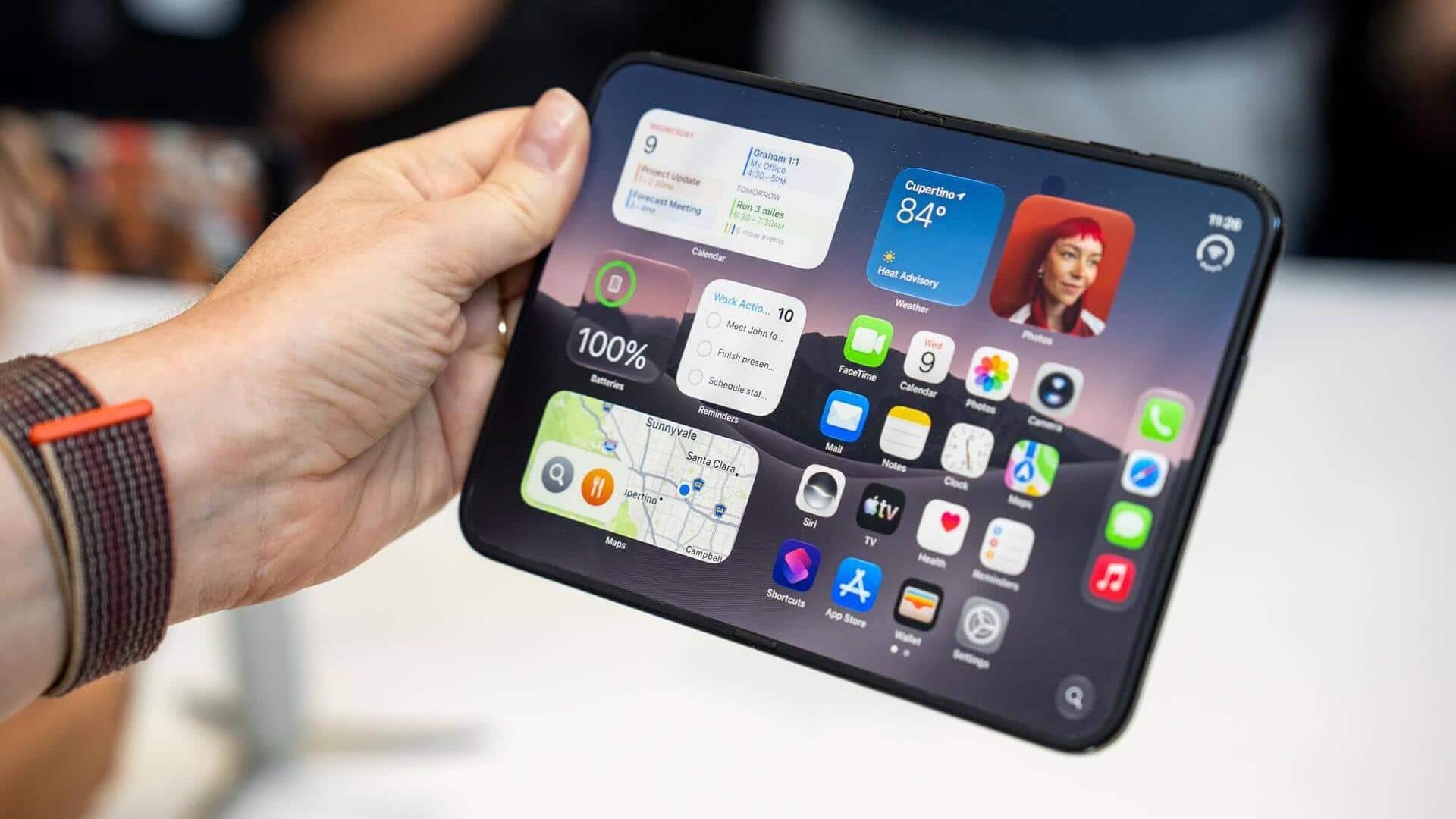 Apple reveals iPhone Duo's battery capacity