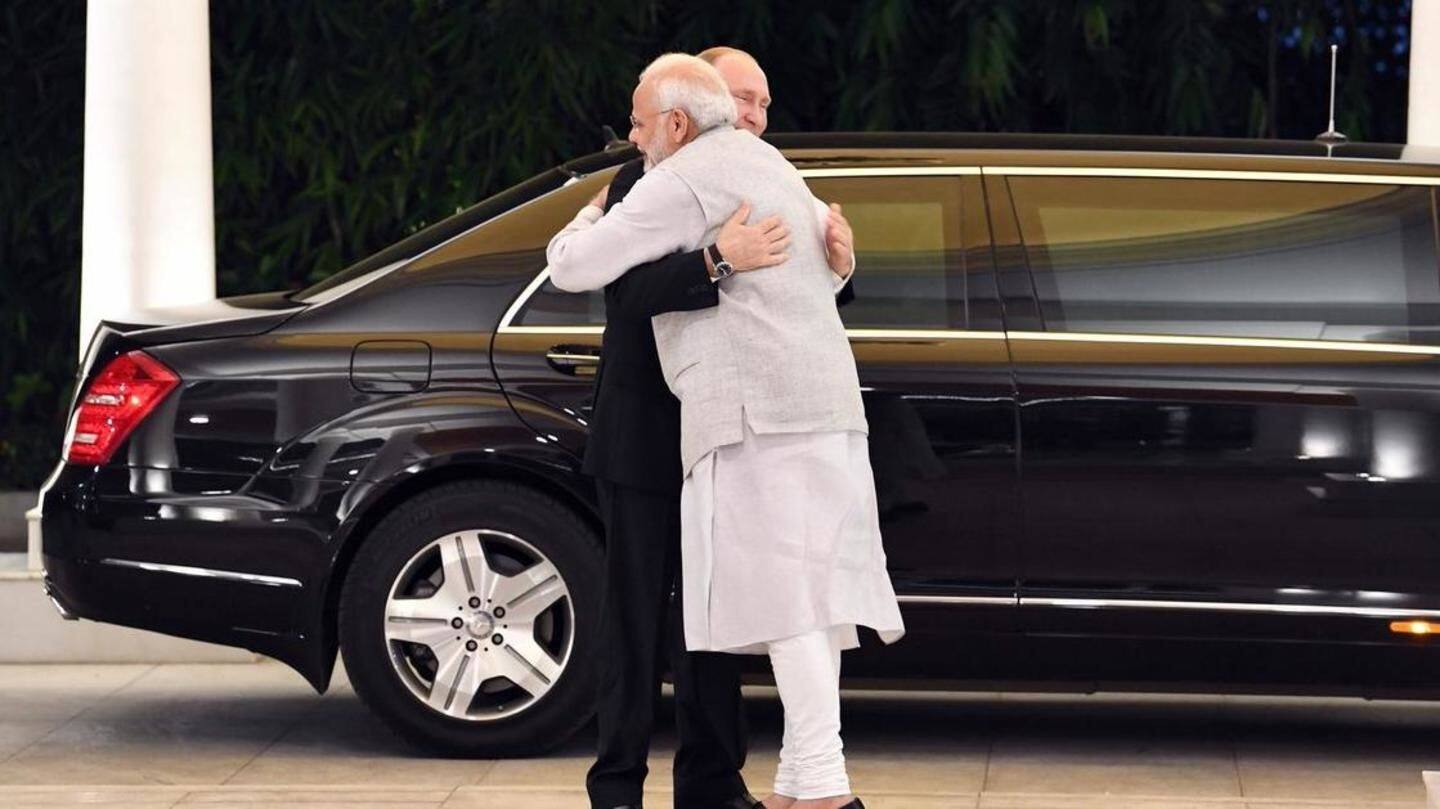 Putin in India: Modi hugs Russian-President, eyes on S-400 missiles-deal