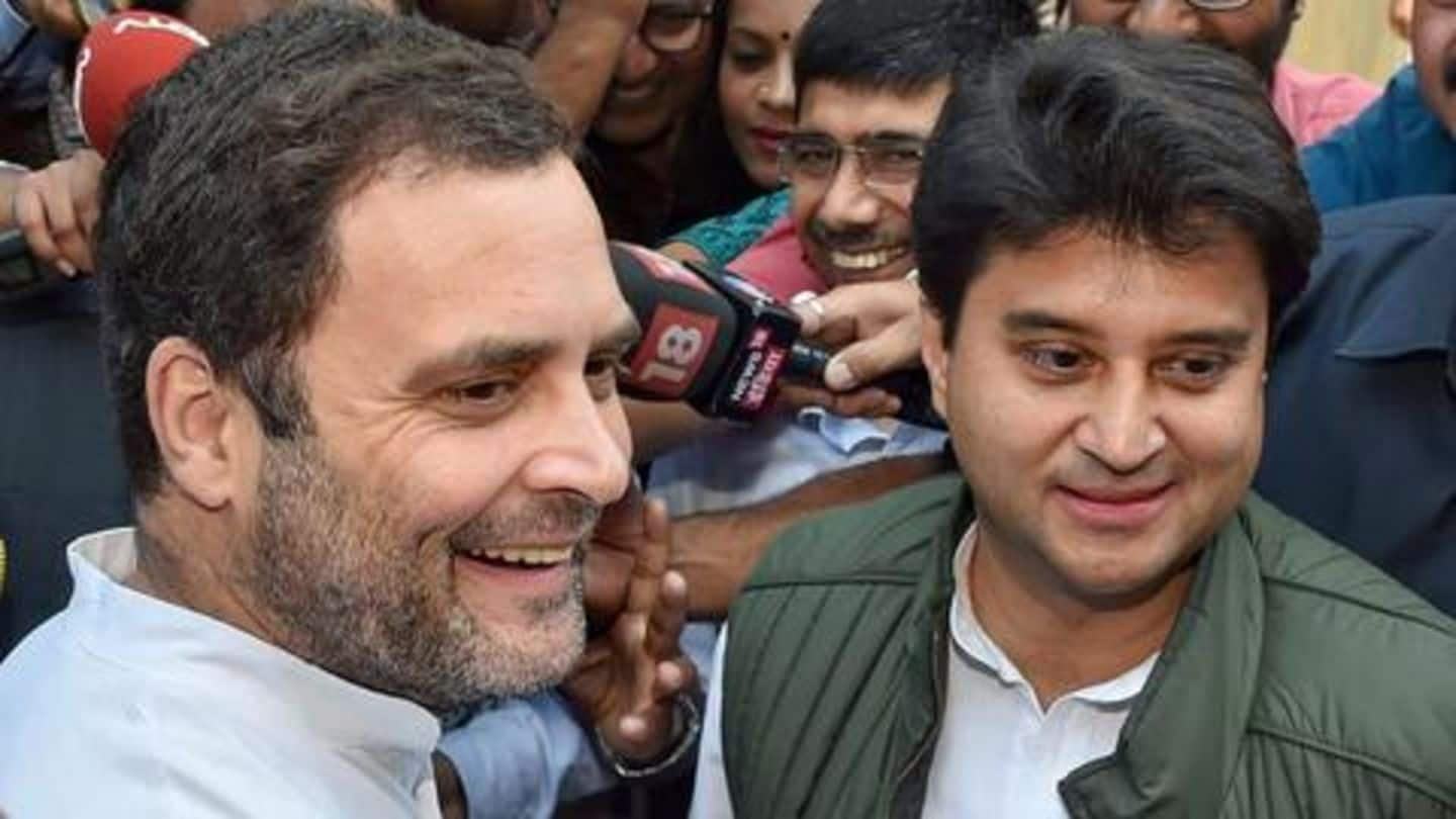 #Article370Scrapped: RaGa's 'friend' Jyotiraditya Scindia supports BJP's Kashmir move