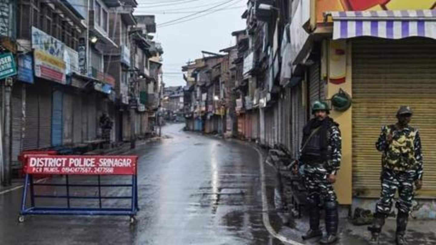 Kashmir: Days after lockdown, schools, offices could re-open on Monday