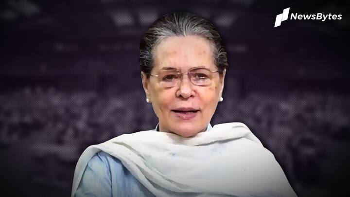Sonia Gandhi meets Congress dissenters, hunt for new chief on