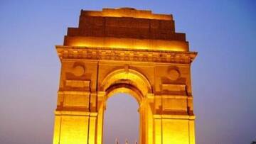 Mentally unstable woman shouts pro-Pakistan slogans at India Gate