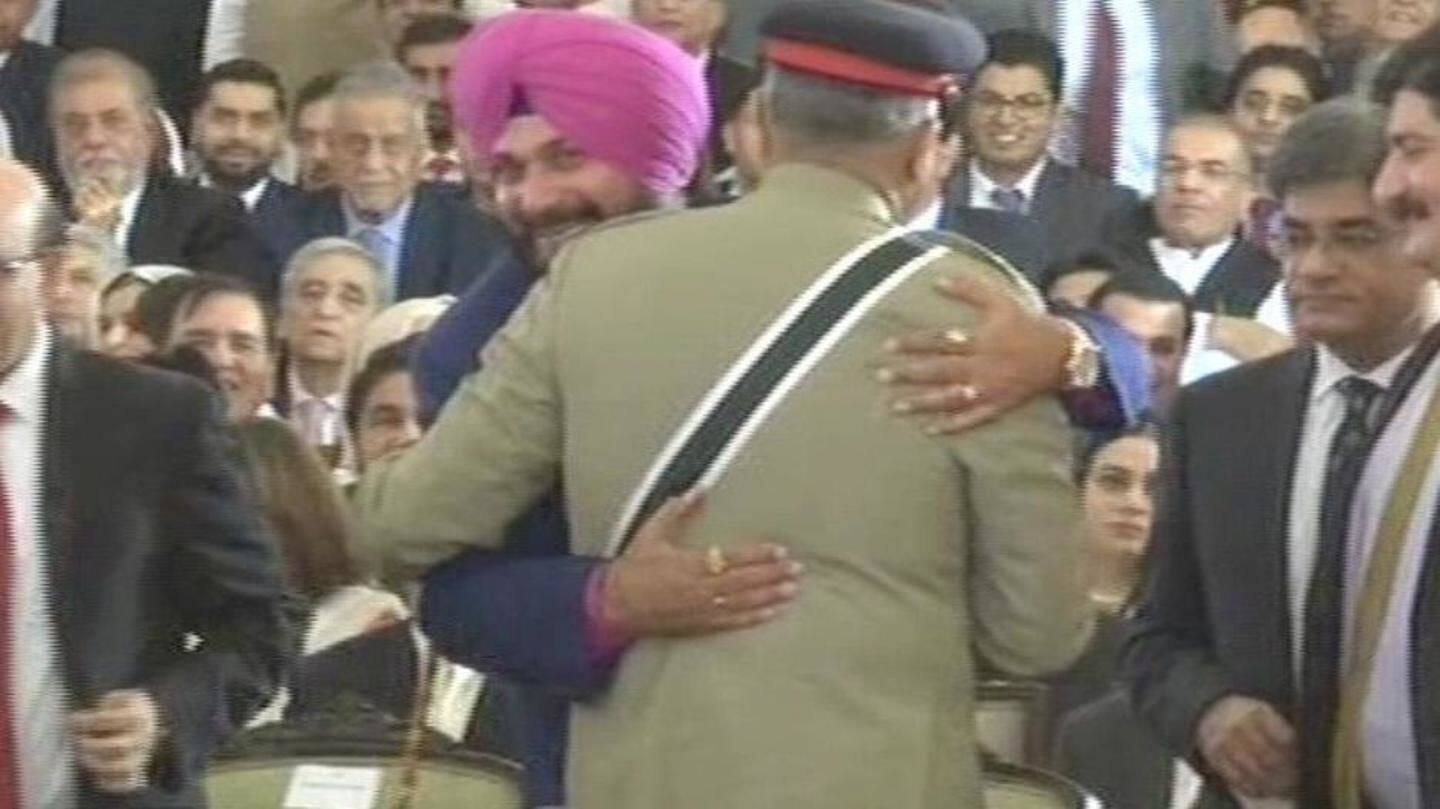Not with foreign dignitaries, Sidhu sat with PoK President Not with foreign dignitaries, Sidhu sat with PoK President