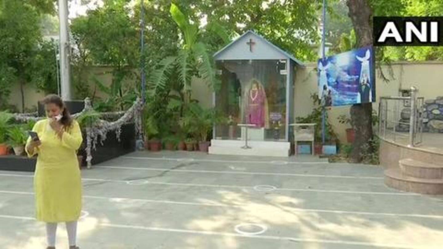 Floor marked at temples to promote social distancing Floor marked at temples to promote social distancing