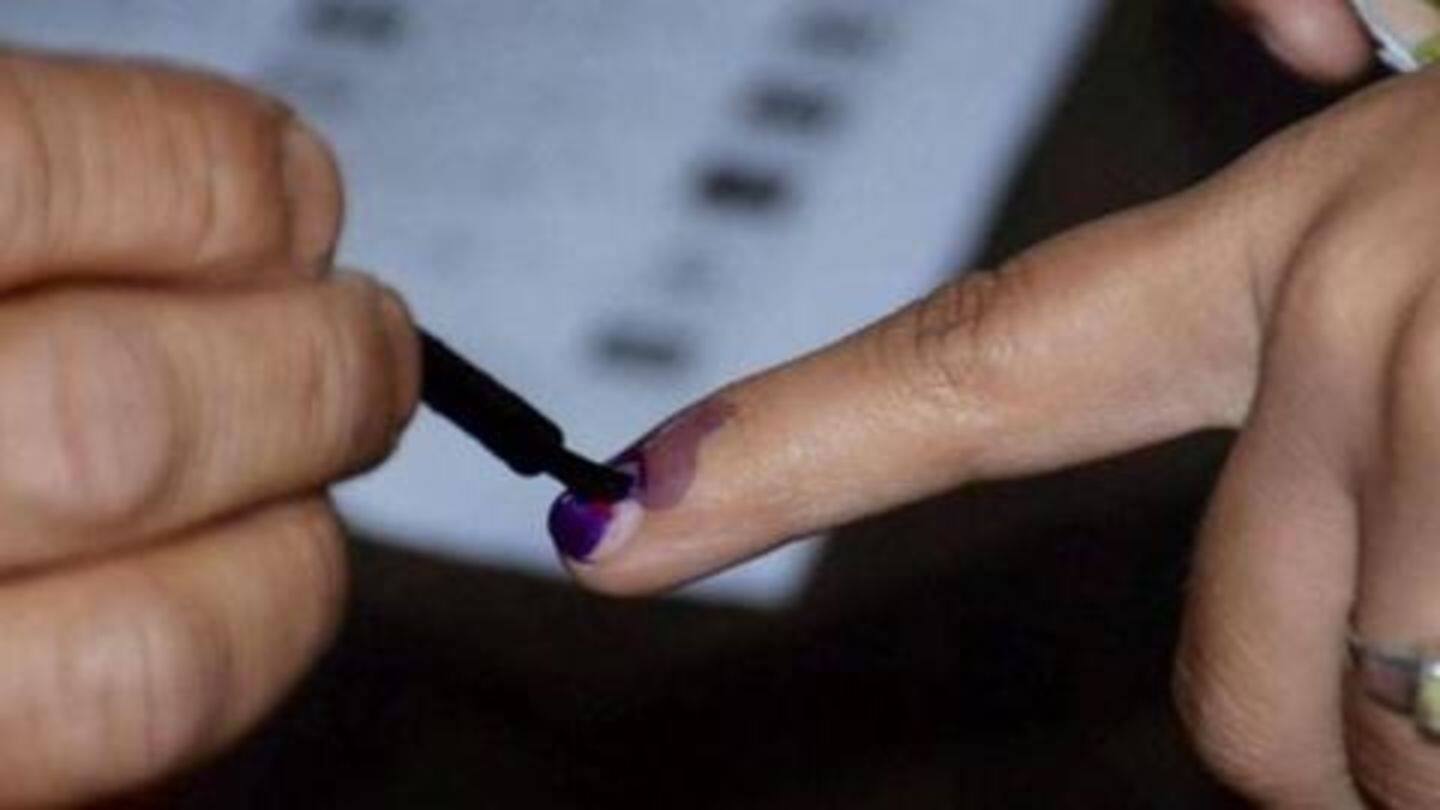 #RoadTo2019: Polling at Chattisgarh's Naxal-hotbed begins, Congress gets big blow