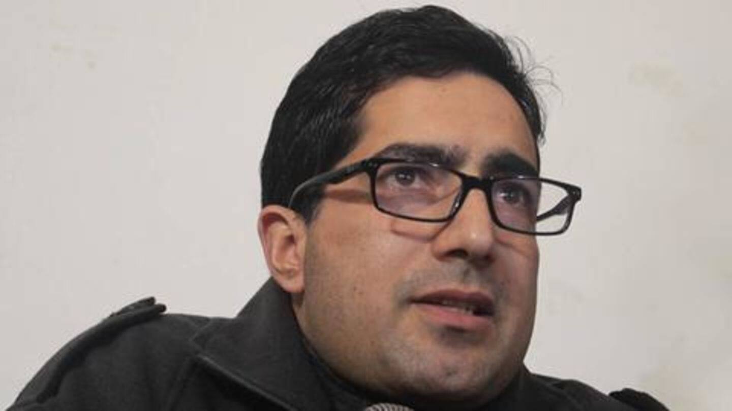 IAS officer-turned-politician Shah Faesal detained while trying to leave India