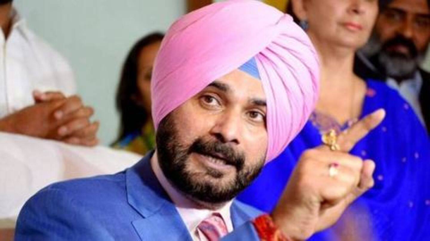 Slammed for comments on Pulwama, Sidhu reminds BJP of Kandahar