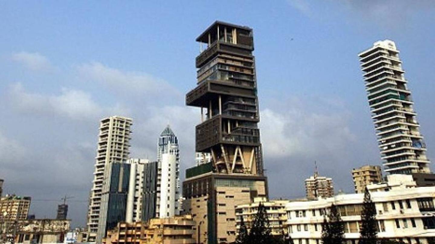 Mukesh Ambani lives in world's most expensive house- Antilia Mukesh Ambani lives in world's most expensive house- Antilia