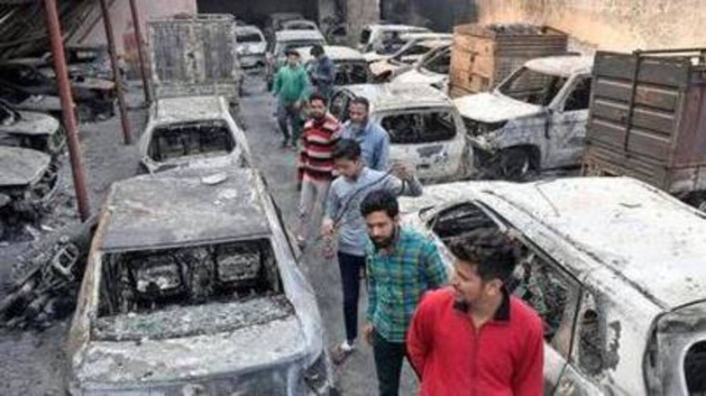 In Shiv Vihar, over 150 vehicles were set on fire In Shiv Vihar, over 150 vehicles were set on fire
