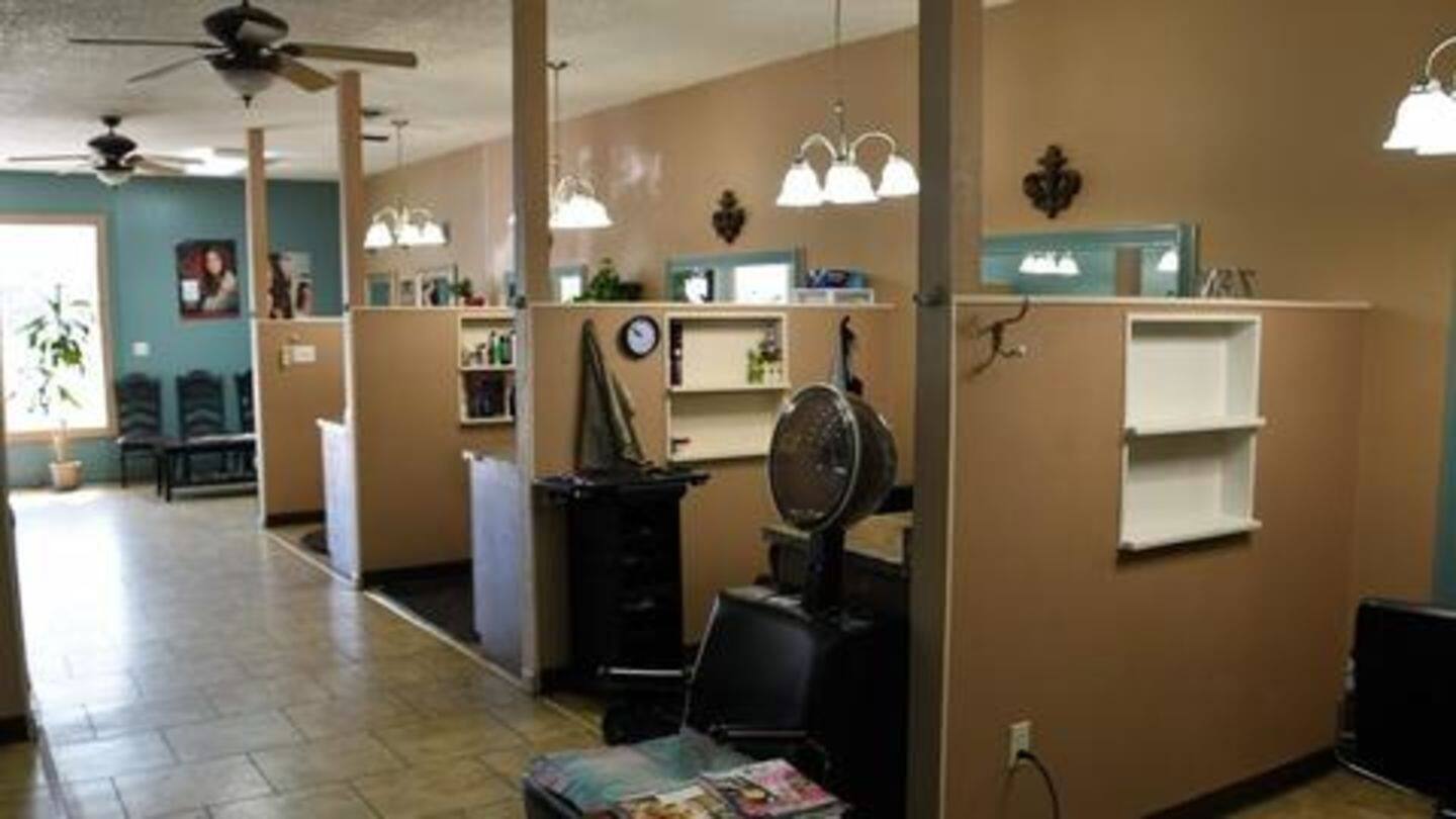 In the US, thousands of hairstylists applied for unemployment benefits In the US, thousands of hairstylists applied for unemployment benefits