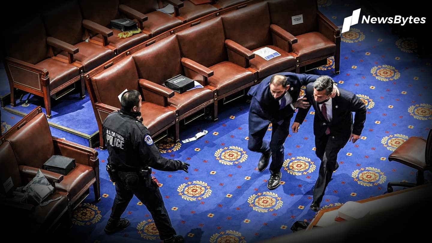 Rioters ransacked Capitol, shouted slogans, four died in violence Rioters ransacked Capitol, shouted slogans, four died in violence
