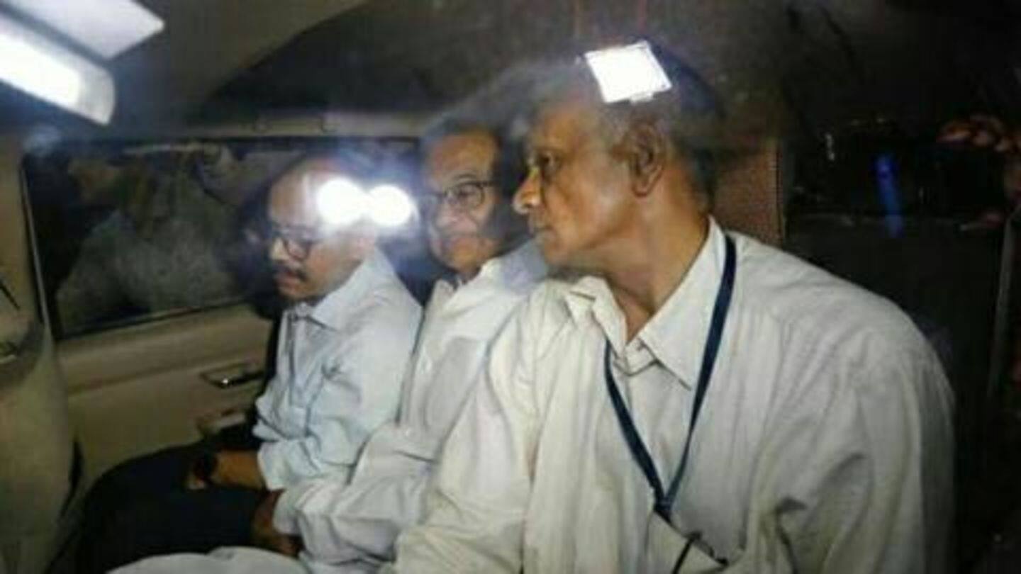 CBI scaled walls of Chidambaram's house, arrested him CBI scaled walls of Chidambaram's house, arrested him