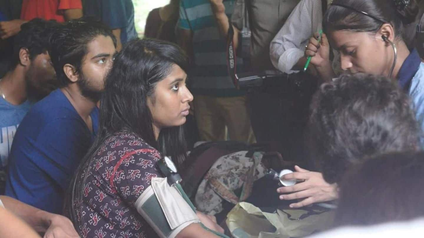 Jadavpur University: Students continue hunger-strike, professors support them