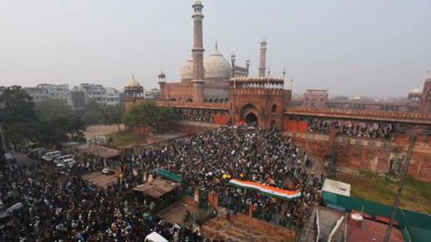 Despite orders, Azad said he would reach Jama Masjid Despite orders, Azad said he would reach Jama Masjid