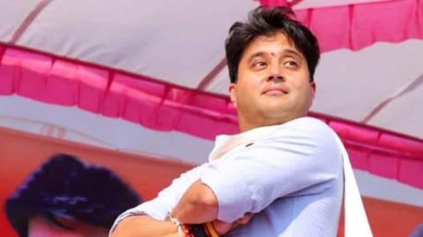 Why are prominent faces like Jyotiraditya Scindia ditching Congress?