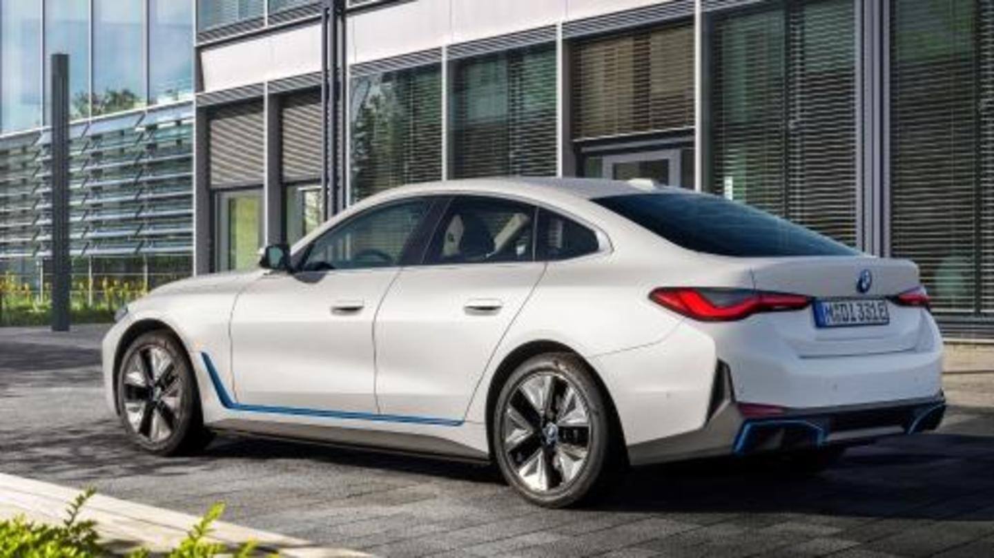It can sprint from 0-100km/h in 3.9 seconds It can sprint from 0-100km/h in 3.9 seconds