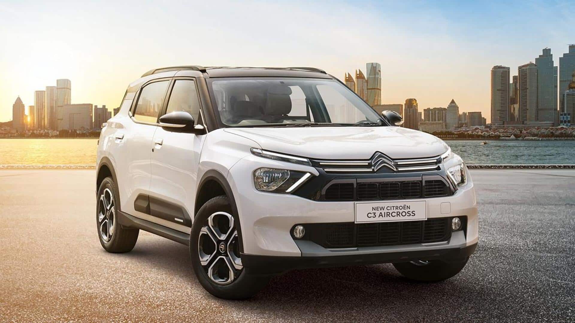 Citroen C3 Aircross (automatic) delivers a mileage of 17.6km/liter
