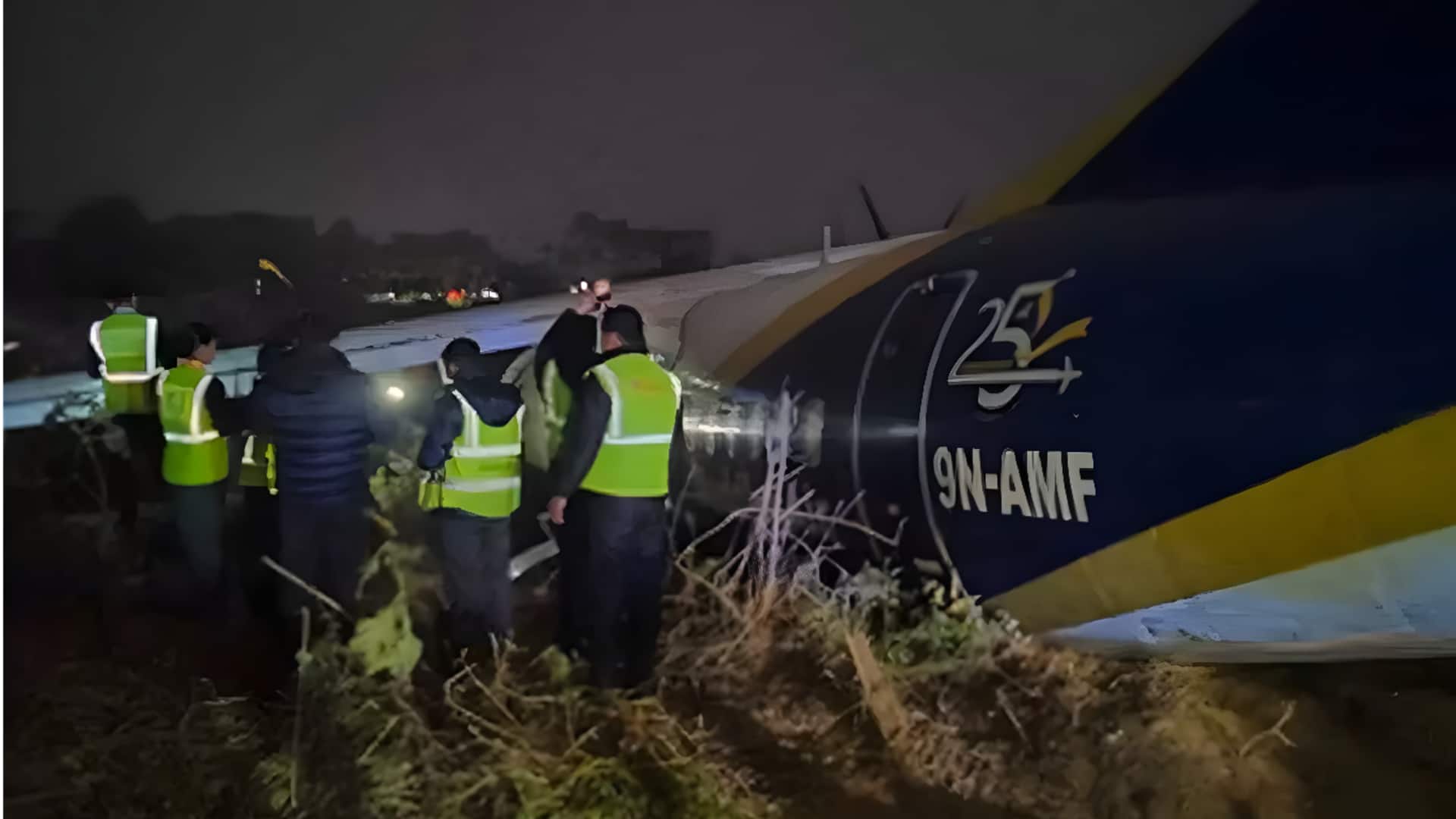 Nepal: Plane carrying 55 veers off runway while landing