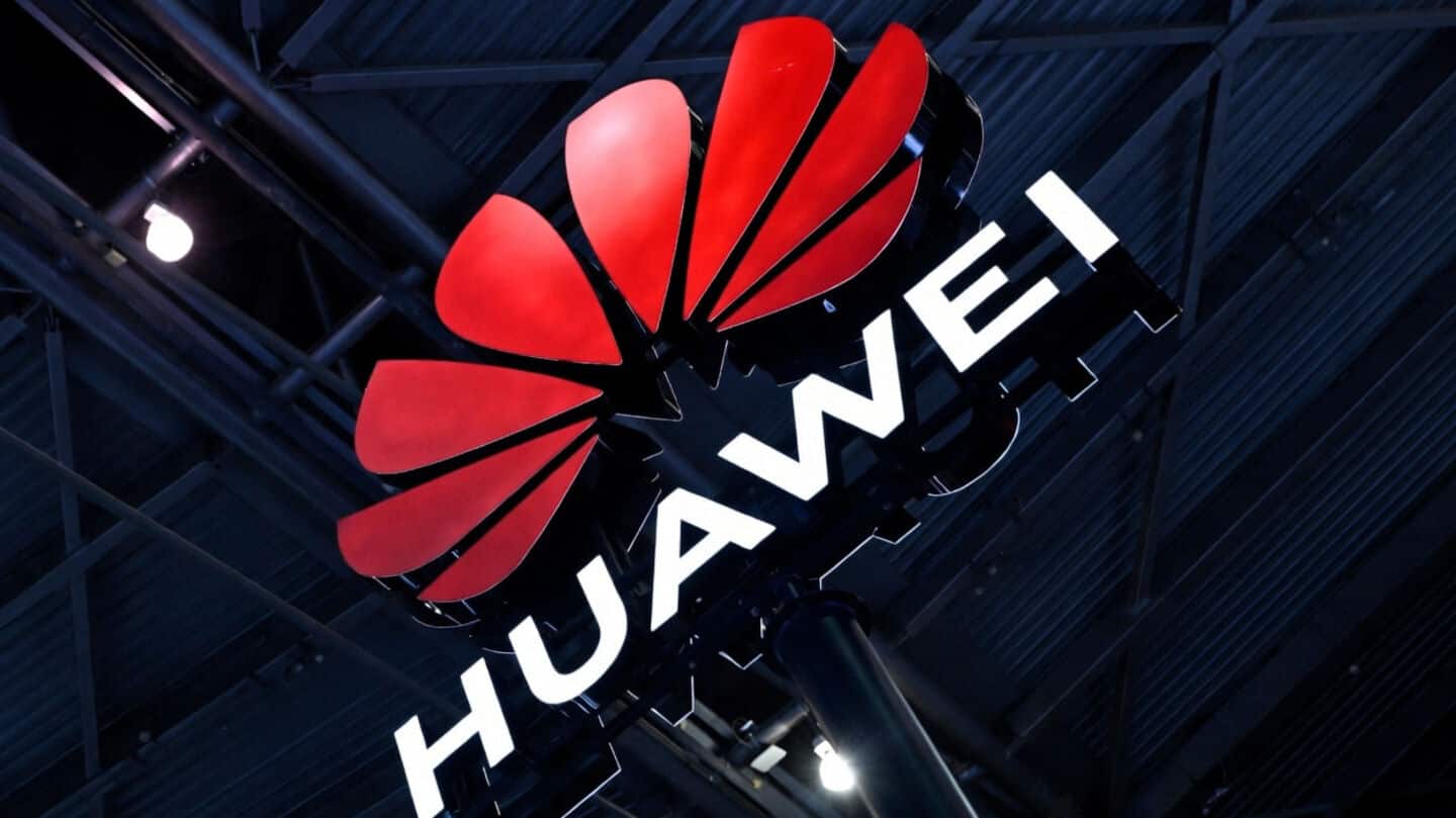Huawei's latest AI system can link 4,000 processors