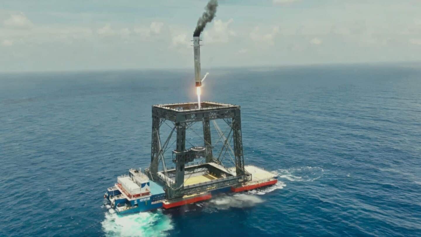 China lands reusable rocket in SpaceX-style milestone