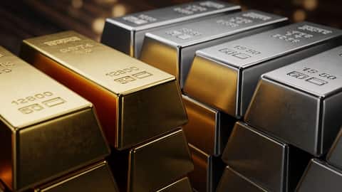Gold, silver prices decline amid oil surge, fresh US-Iran tensions