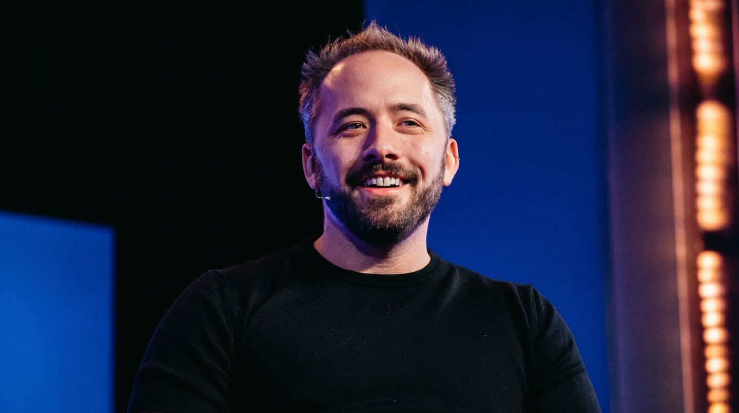 Dropbox CEO Drew Houston steps down after 18 years