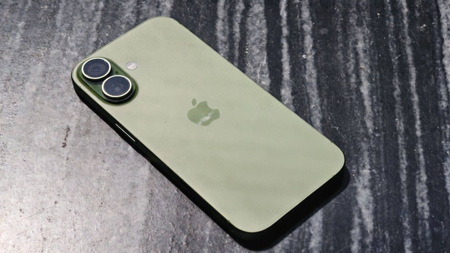 Flipkart deal brings iPhone 17 price down to ₹55,283