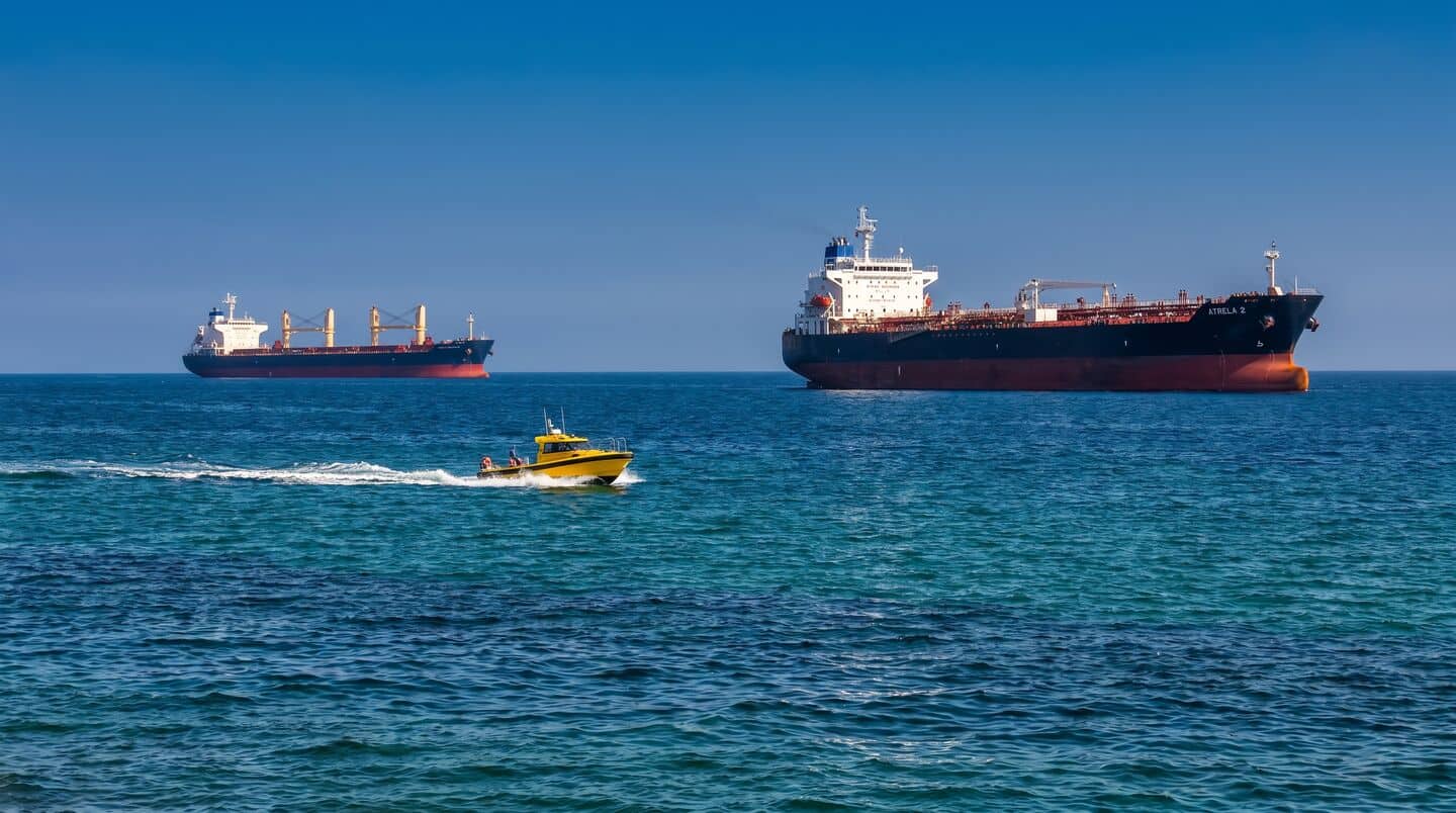 Crude dips as Trump plans to free ships in Hormuz