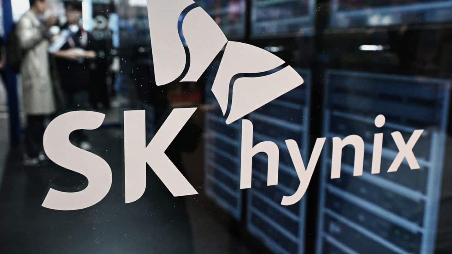 Why SK Hynix shares crashed despite 557% profit surge