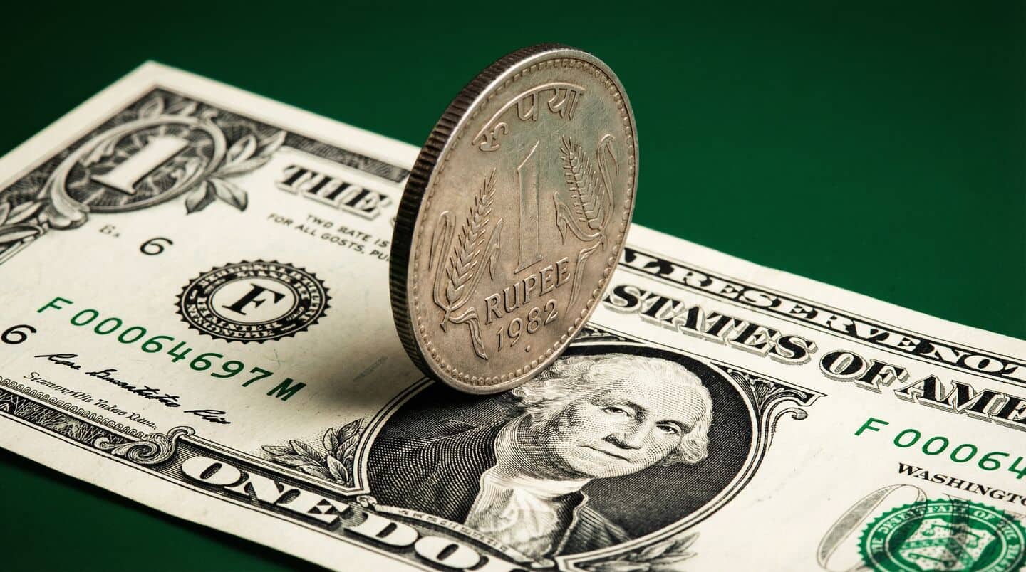 Indian rupee hits record low of 92.33 against US dollar