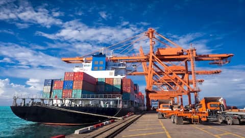 China's exports surge 25% in August, trade surplus hits $119B
