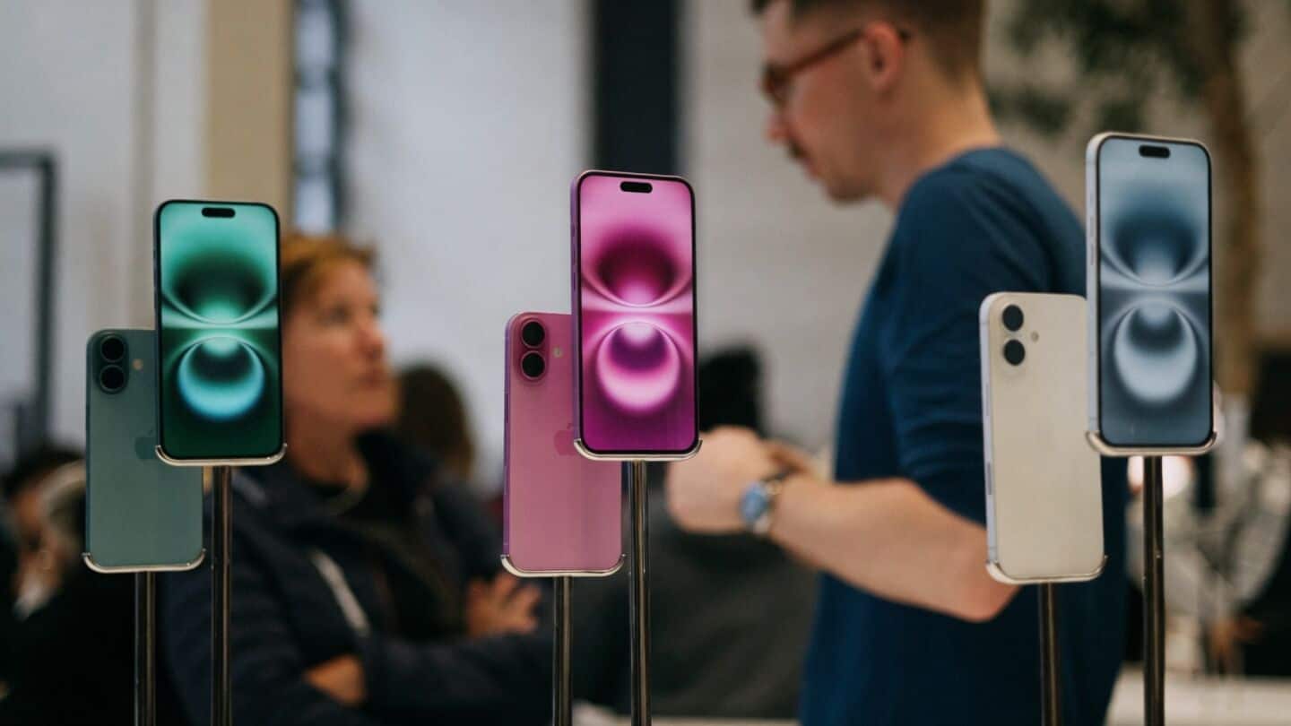 Apple's India iPhone shipments set to fall for first time