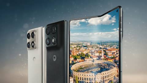 Motorola Razr Fold debuts at ₹1.5L: Better than Samsung's Fold7?