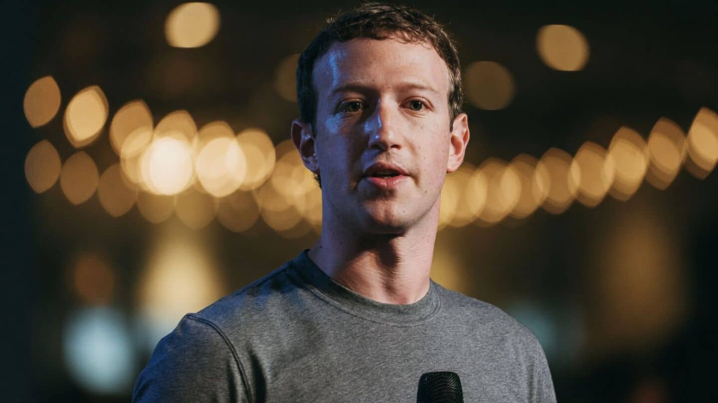 Mark Zuckerberg becomes world's 5th-richest person