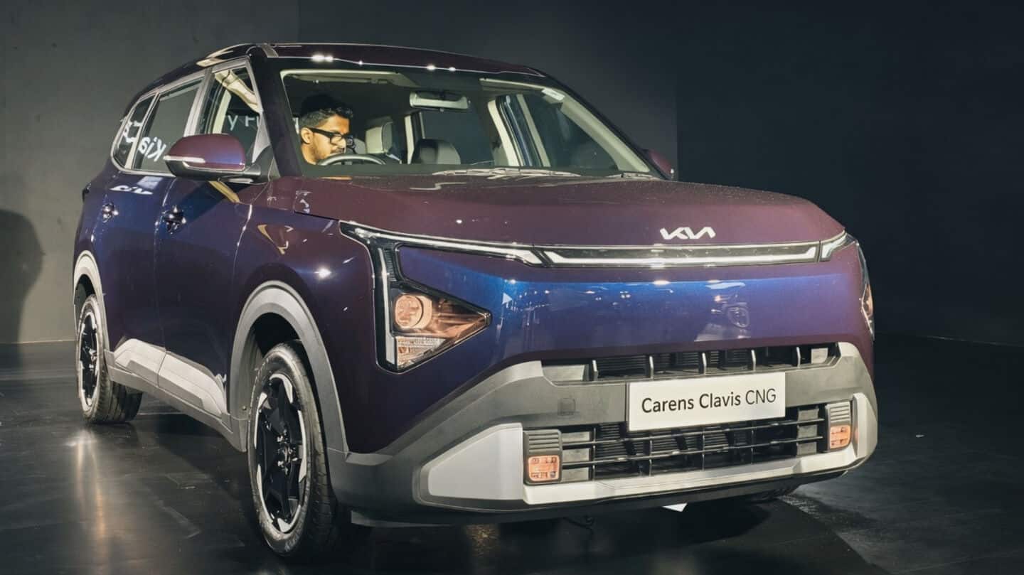 Kia Carens, Carens Clavis now available with CNG option