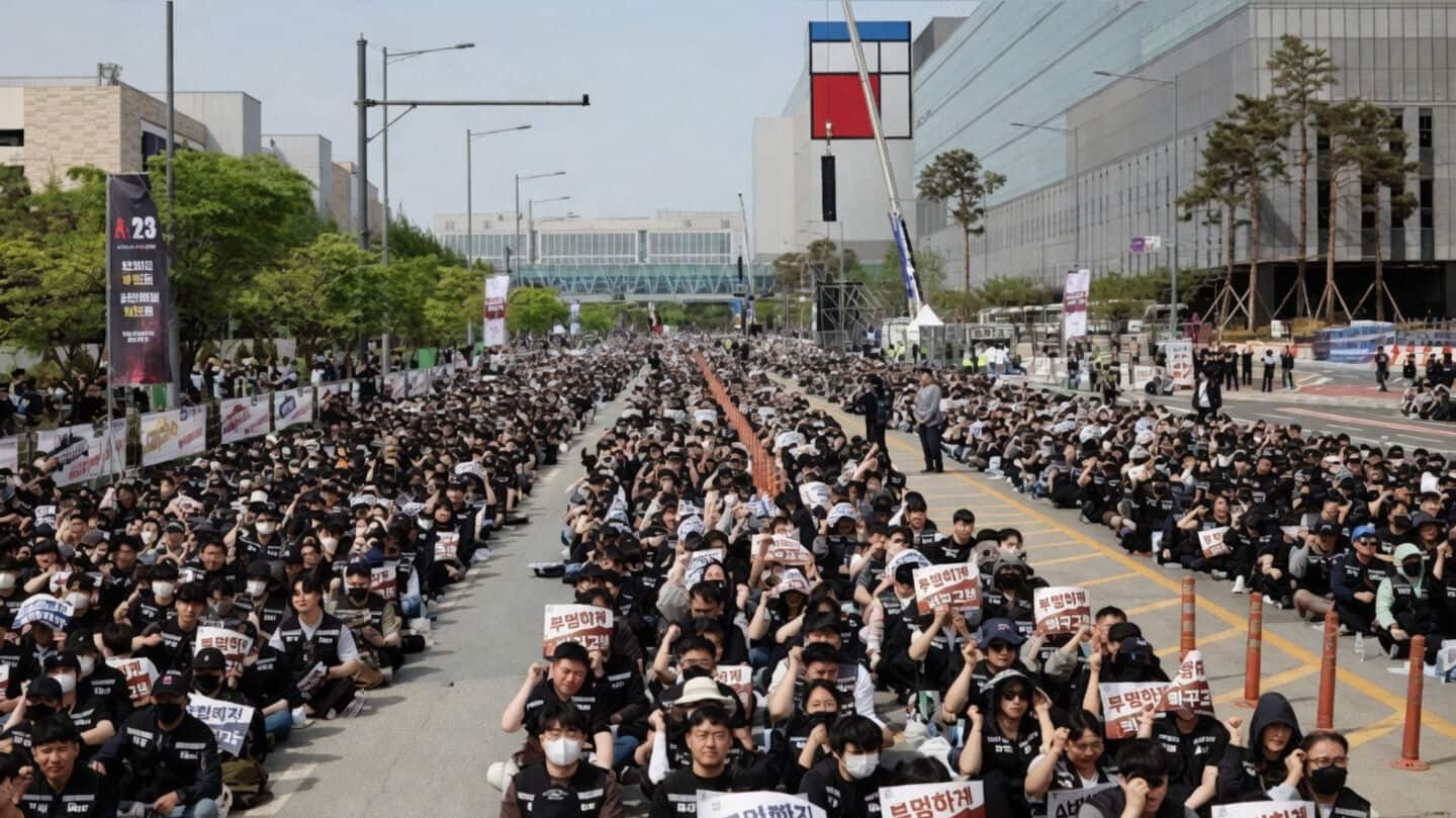 Samsung averts major strike after tentative wage deal