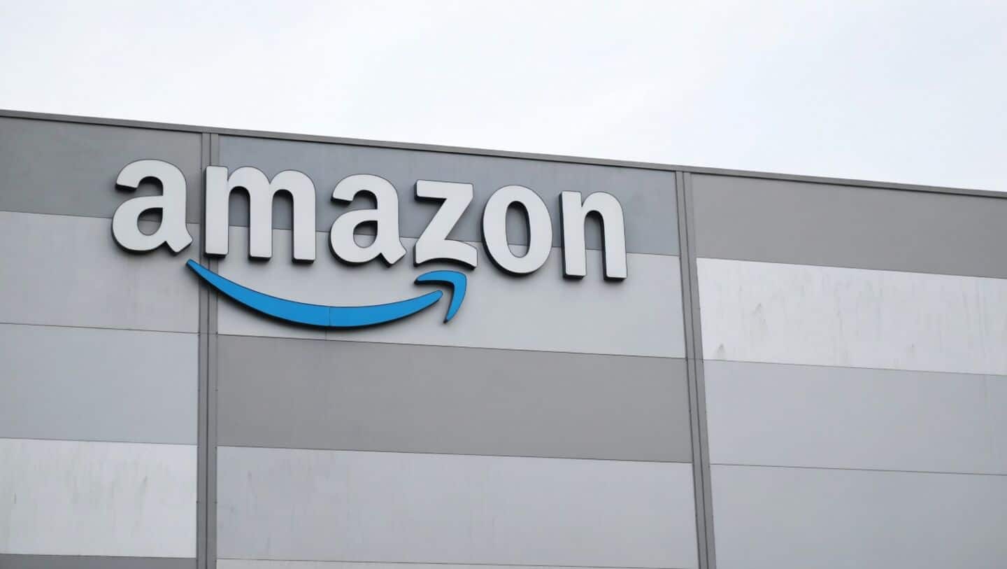 Amazon cloud outage disrupts major trading platforms