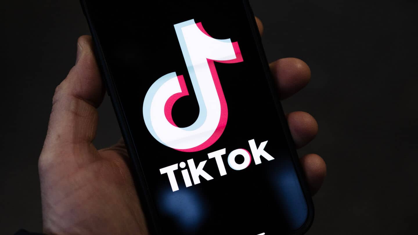 TikTok's new AI tool converts your photos into short videos TikTok's new AI tool converts your photos into short videos