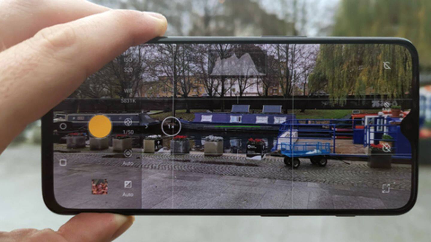 OnePlus 6T offers a set of good cameras OnePlus 6T offers a set of good cameras