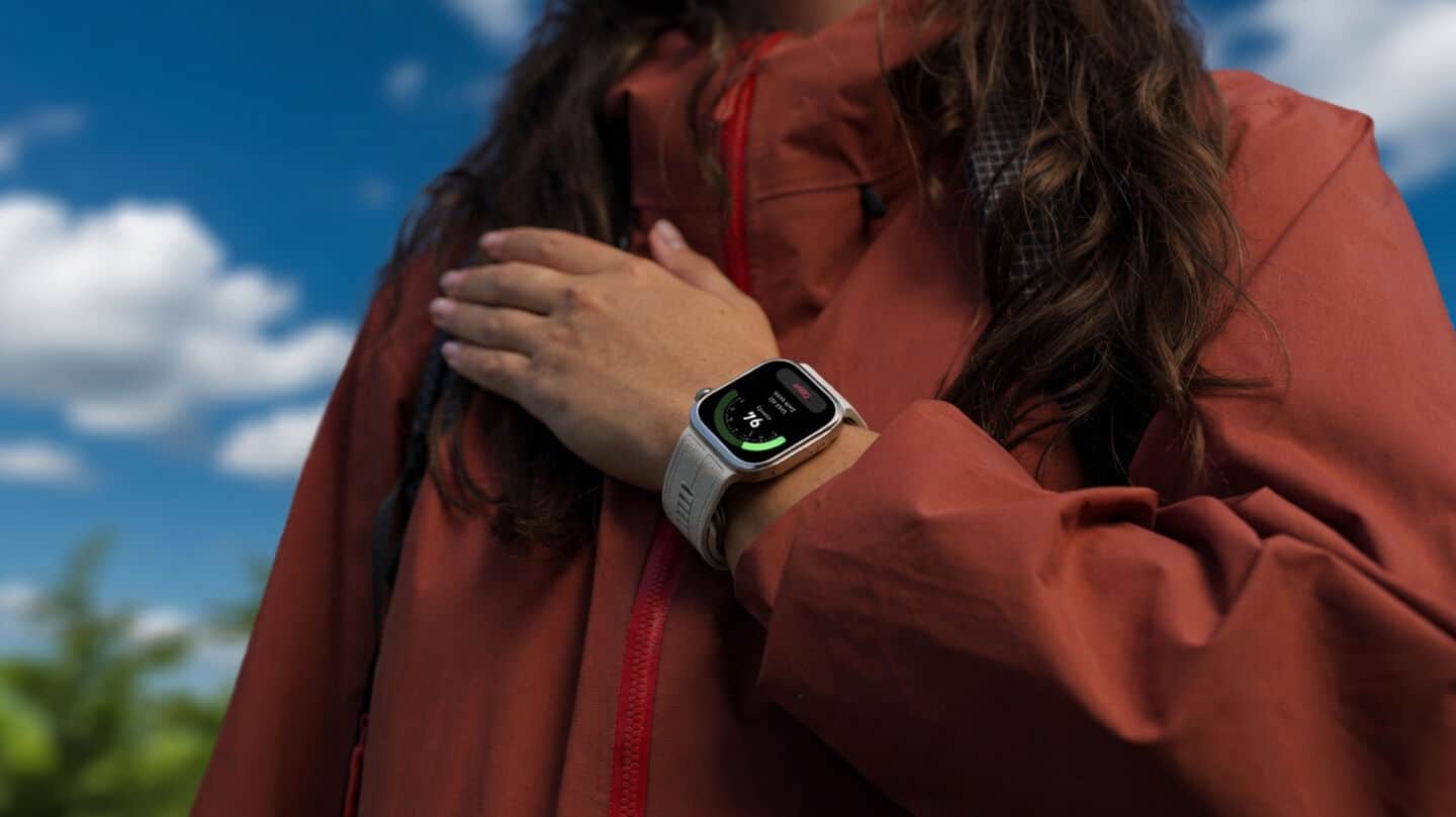 Huawei's new smartwatch has inflatable cuff to measure blood pressure