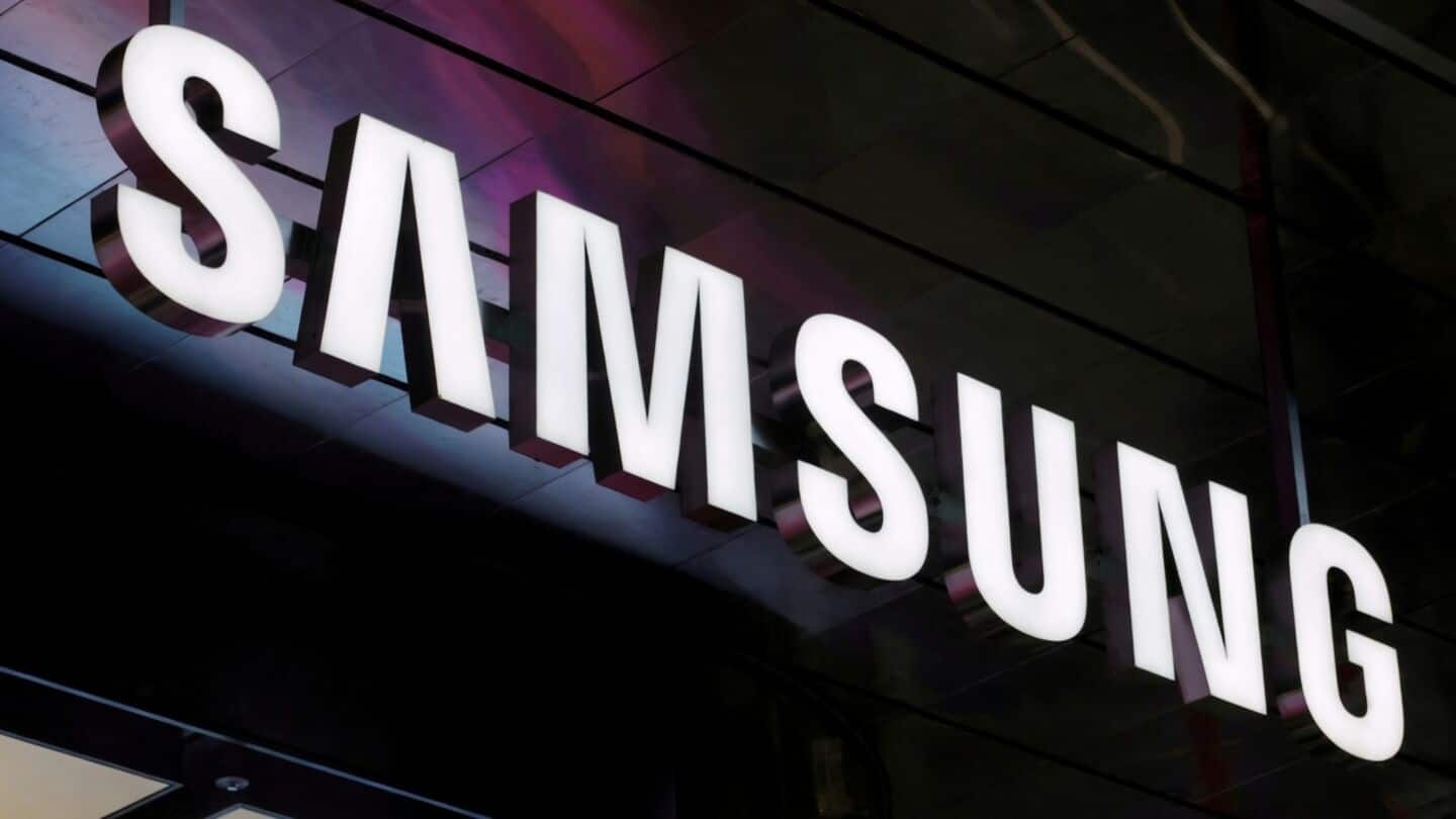 Samsung introduces new AI memory tech with faster, denser storage