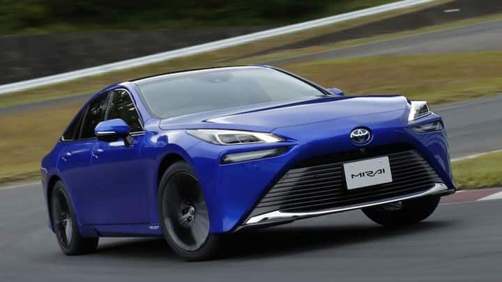 2022 Toyota Mirai first impression: Is hydrogen the future?