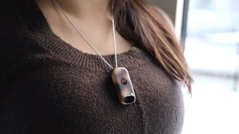 Motorola's AI pendant sees, hears and acts on your behalf