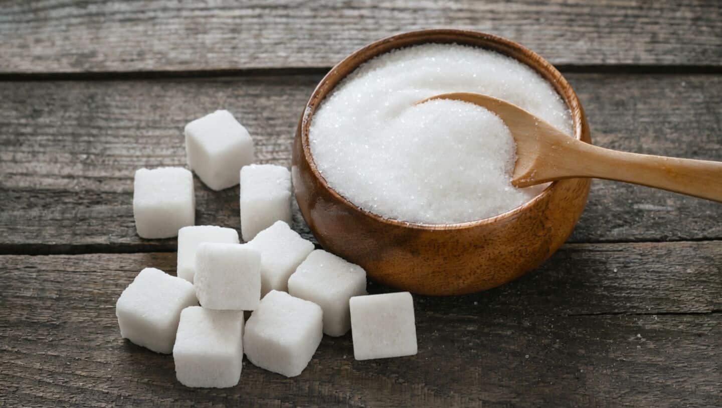 India bans sugar exports
