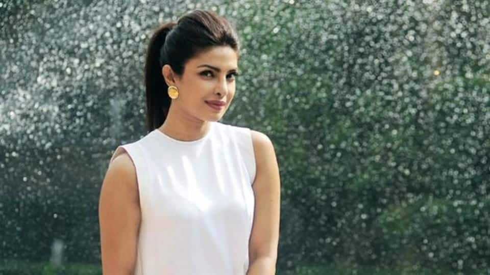 Priyanka's Bollywood comeback could be with 'Aitraaz' sequel