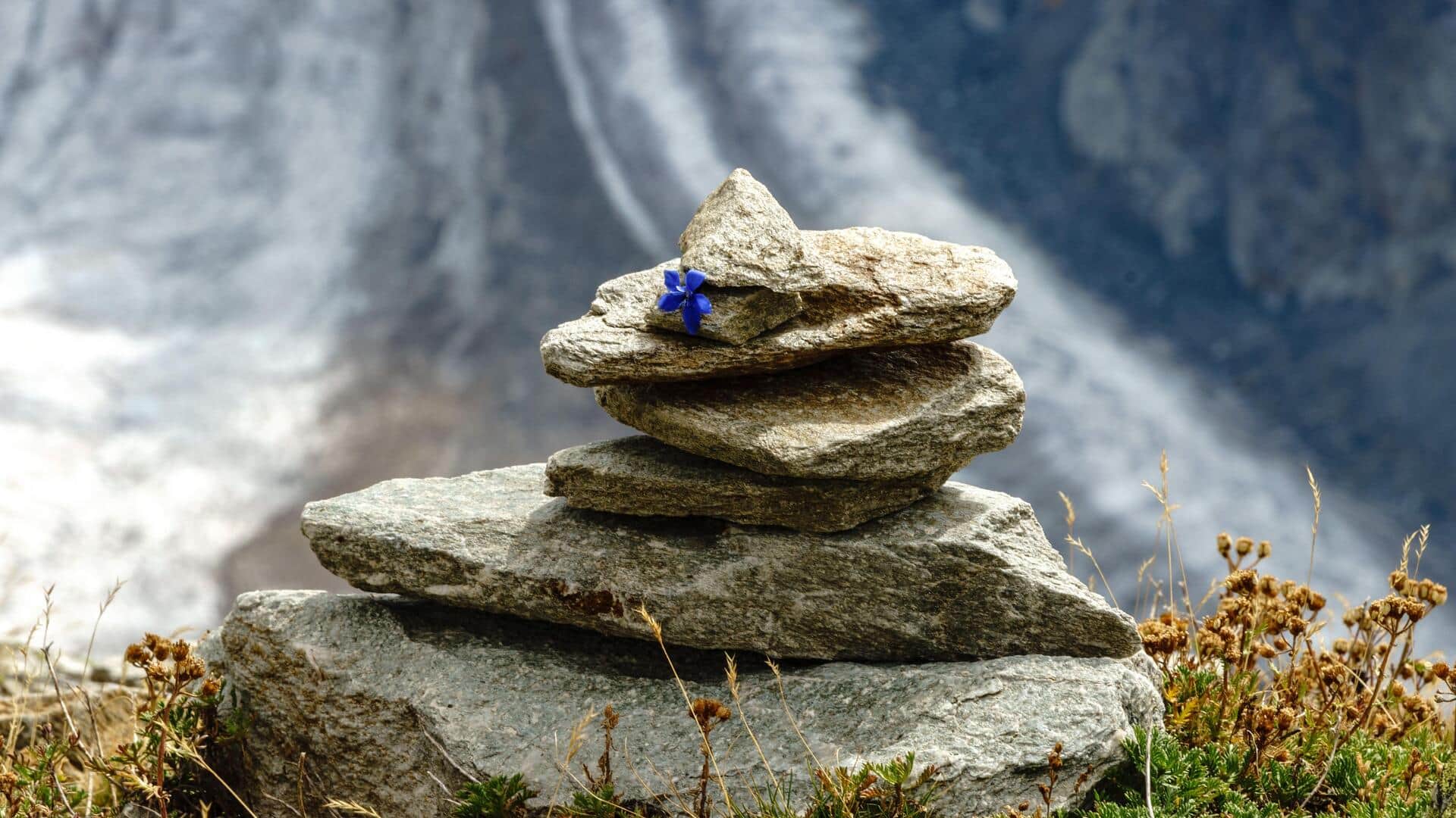 A beginner's guide to stone balancing